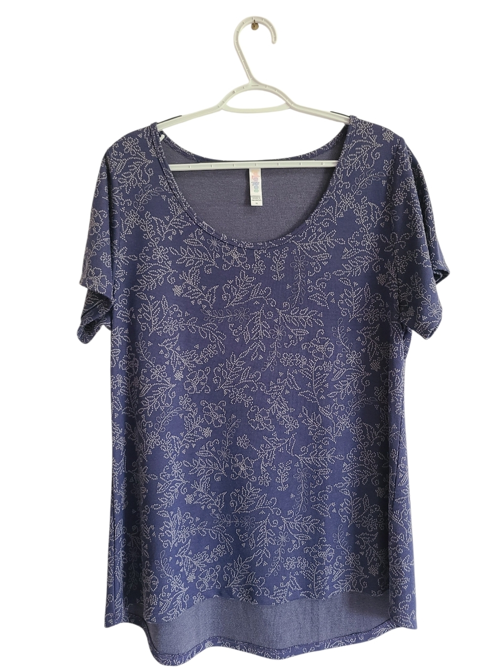 LuLaRoe Blue Floral Scoop Neck Classic Tee XL